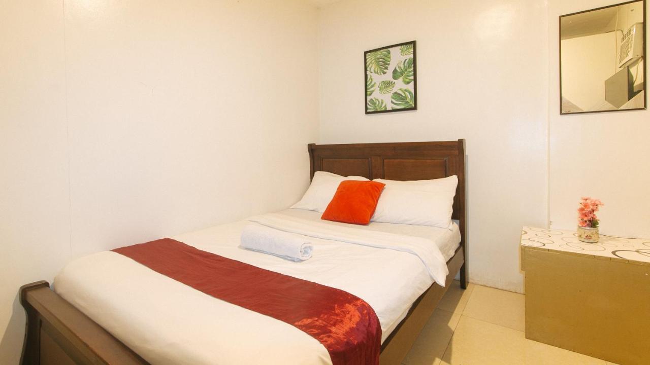 Nearest Hostel Pasay City By Reddoorz Exterior foto